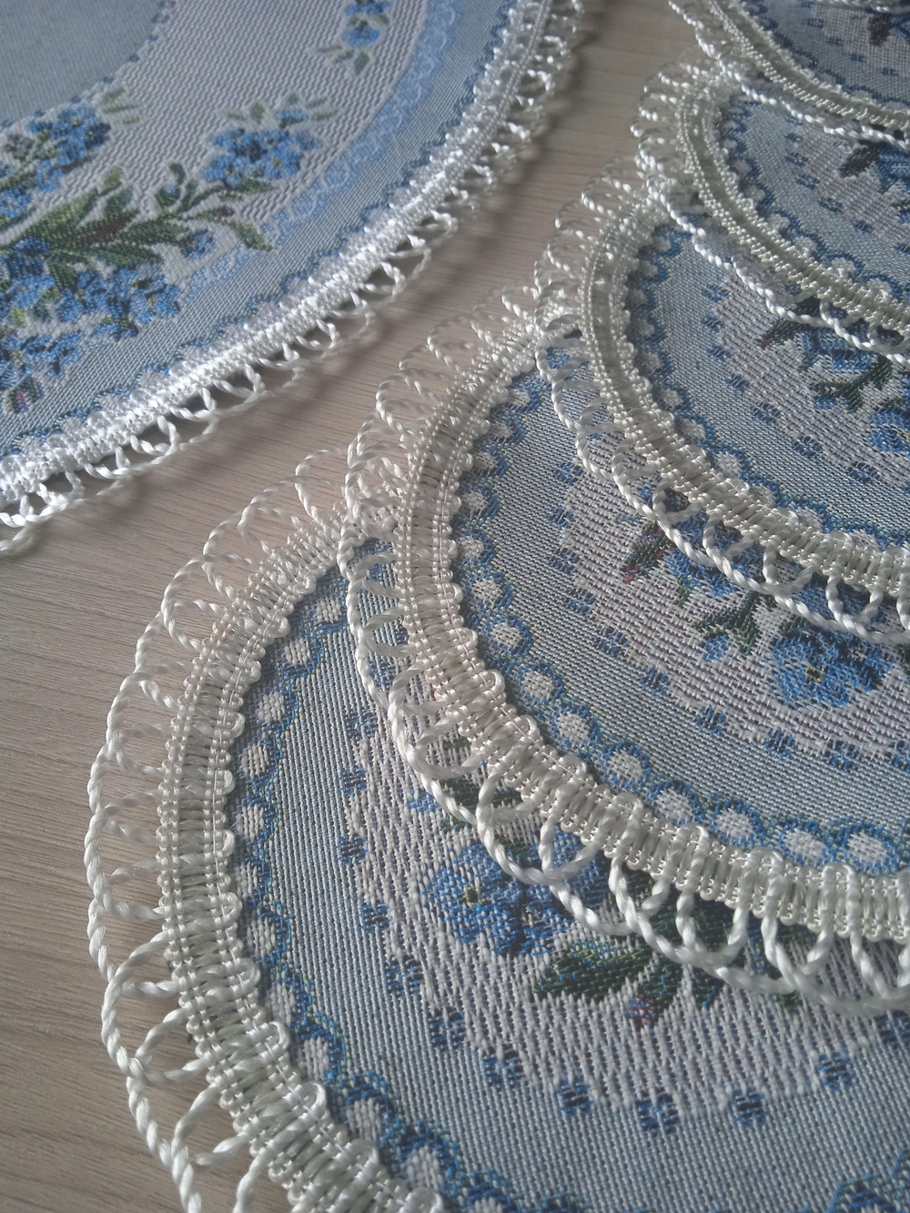 Набор гобеленовых салфеток Незабудка D15 см 10 шт