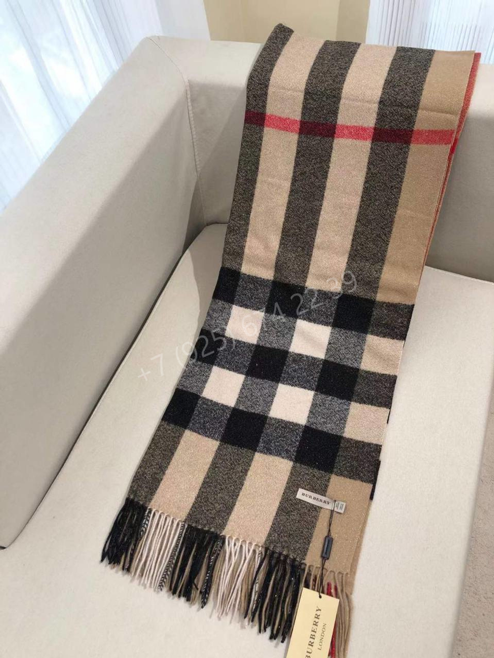 Шарф Burberry
