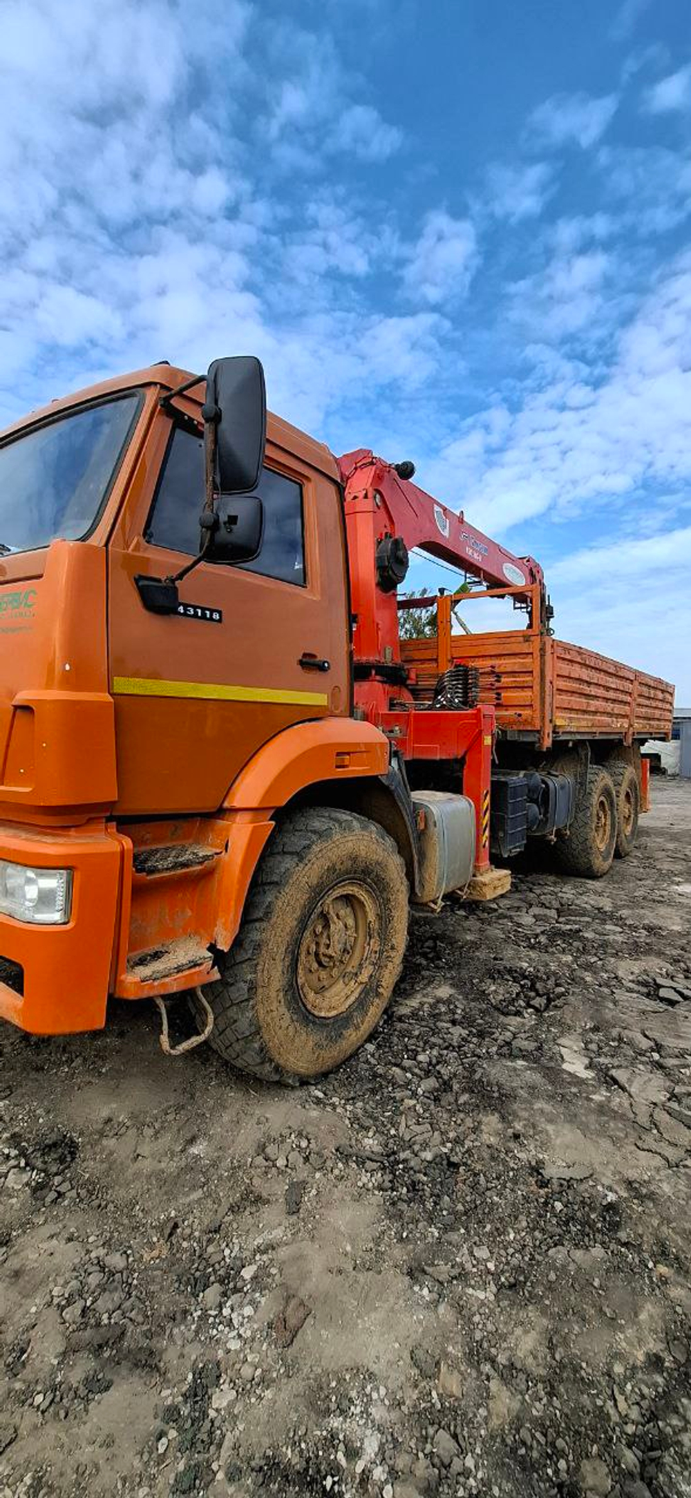 Агропромсервис 4382* на шасси КамАЗ 43118 6x6 Бортовой с КМУ 438240-02 (Дизельный, 11,8 л, 300 л.с.,