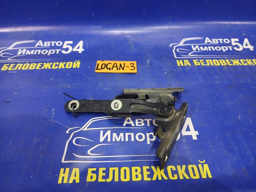 Петля капота левая RENAULT LOGAN 2010