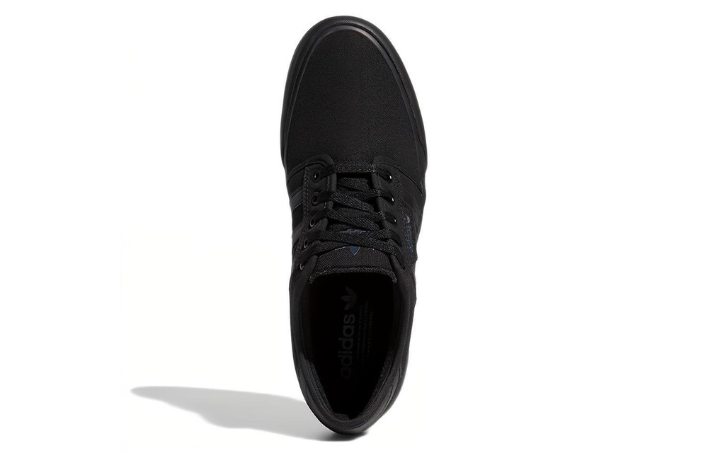 Nike seeley discount