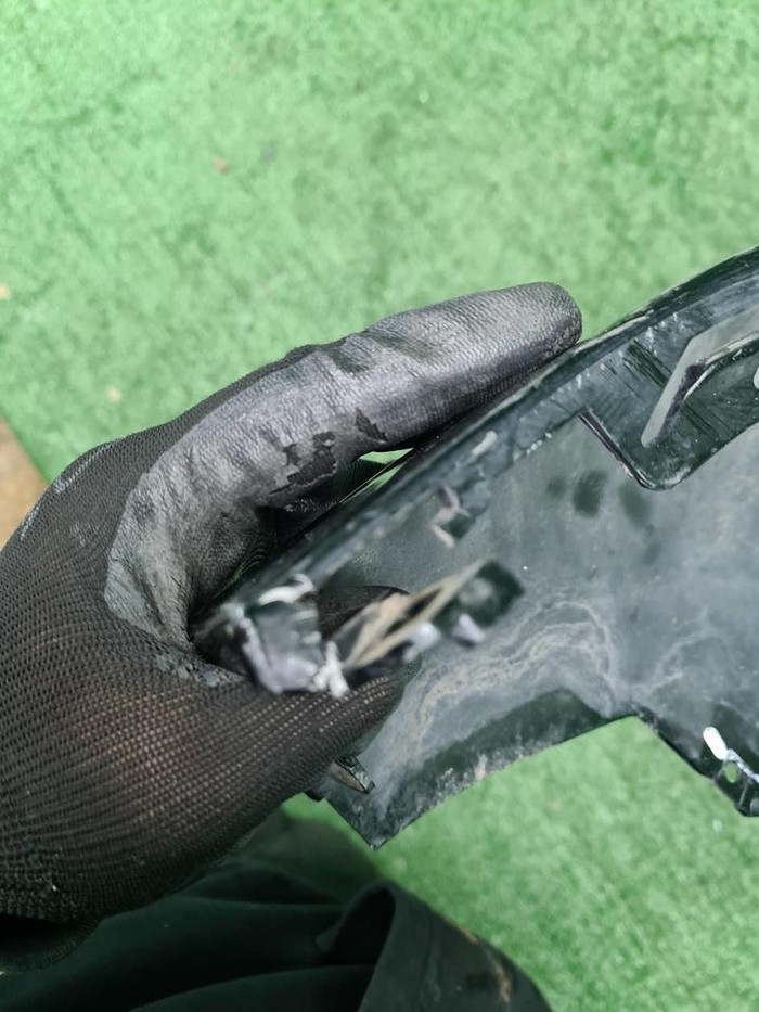 Юбка переднего бампера Voyah Free (2021-н.в.)