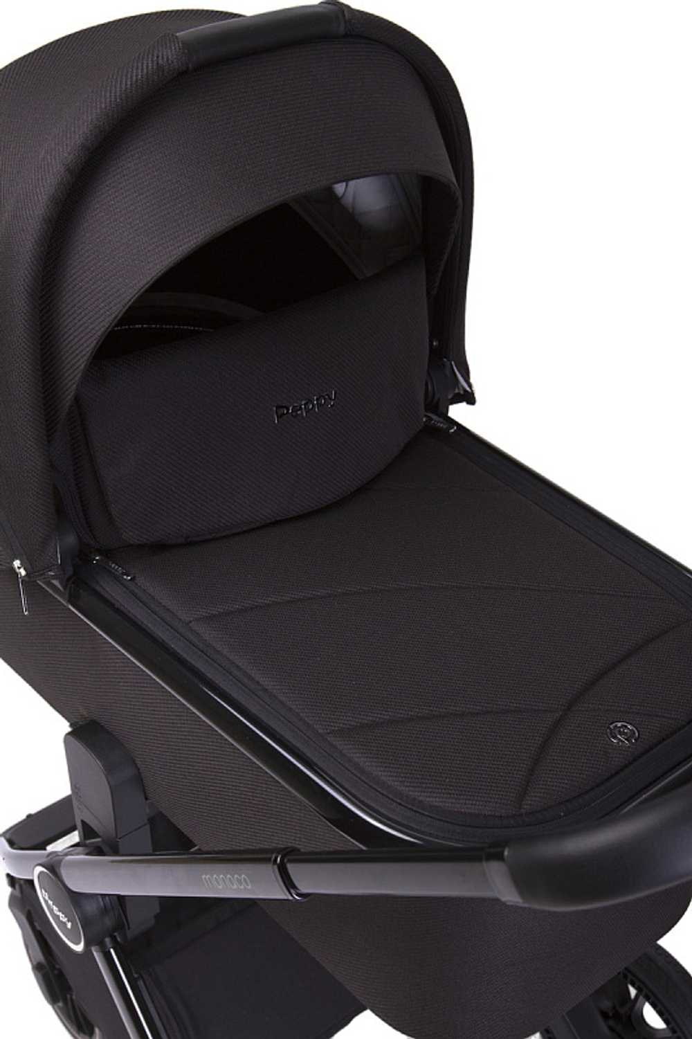 Детская коляска Peppy Monaco 3 в 1 с автокреслом Rise Brilliant black (черный), рама черный глянец