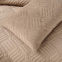 Покрывало 240x260 Sofi De MarkO Армандо светло-бежевое