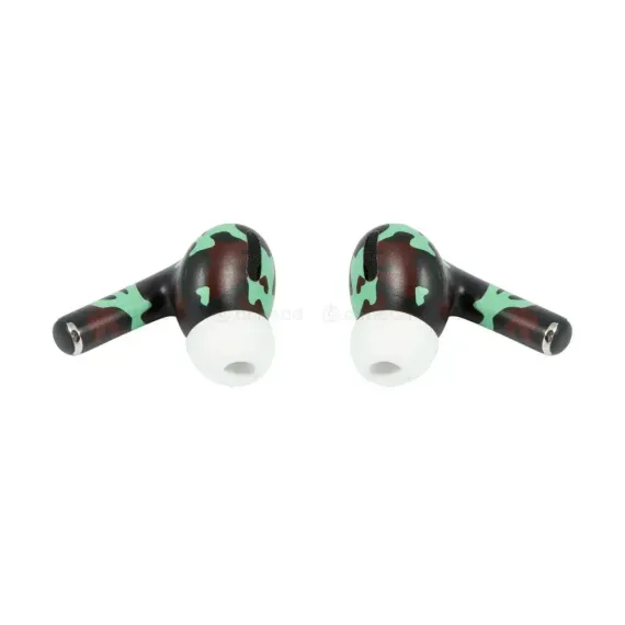 Apple AirPods Pro 2nd gen with MagSafe USB-C (2023) Total Green Camo Matte