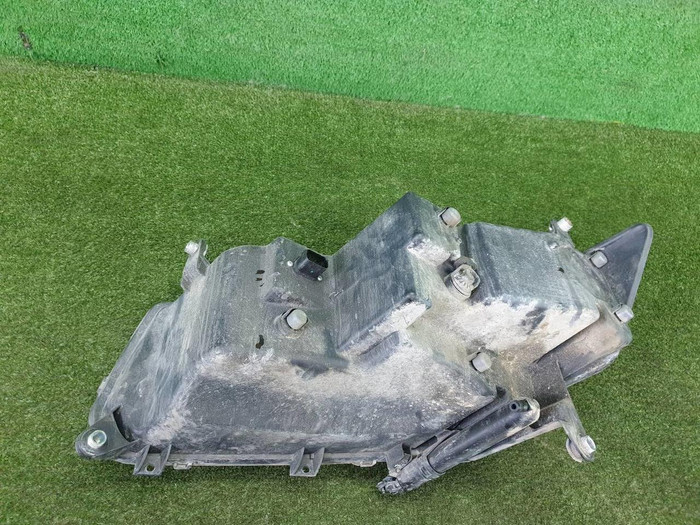 Фара правая Aurus Senat (2021-н.в.) LED