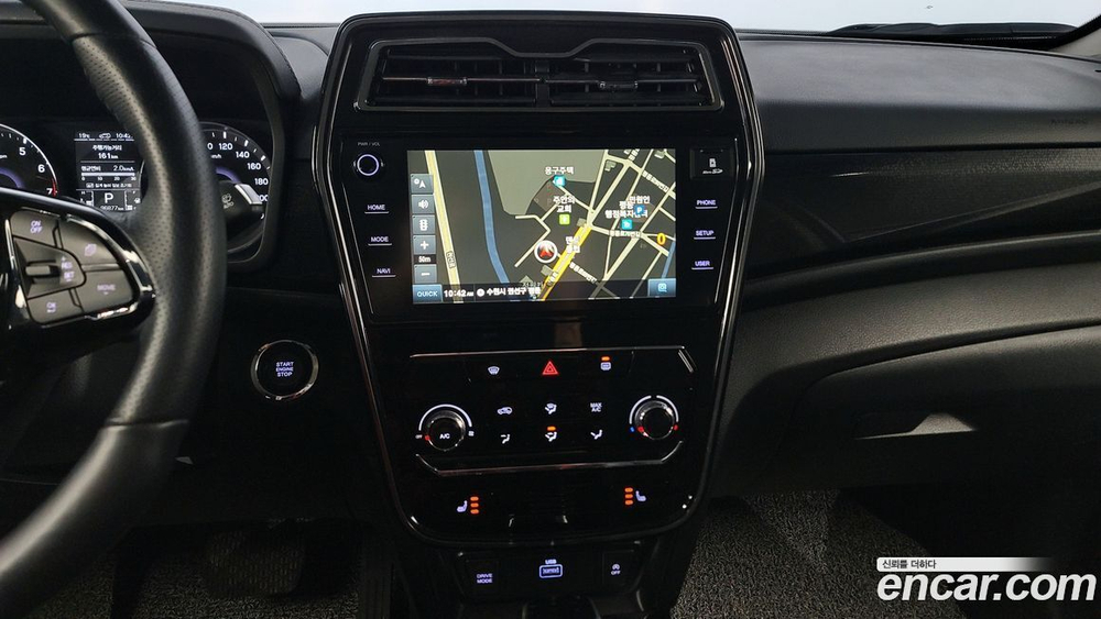 KG Mobility (Ssangyong) Very New Tivoli Бензин 1.5 2WD (03.2020)