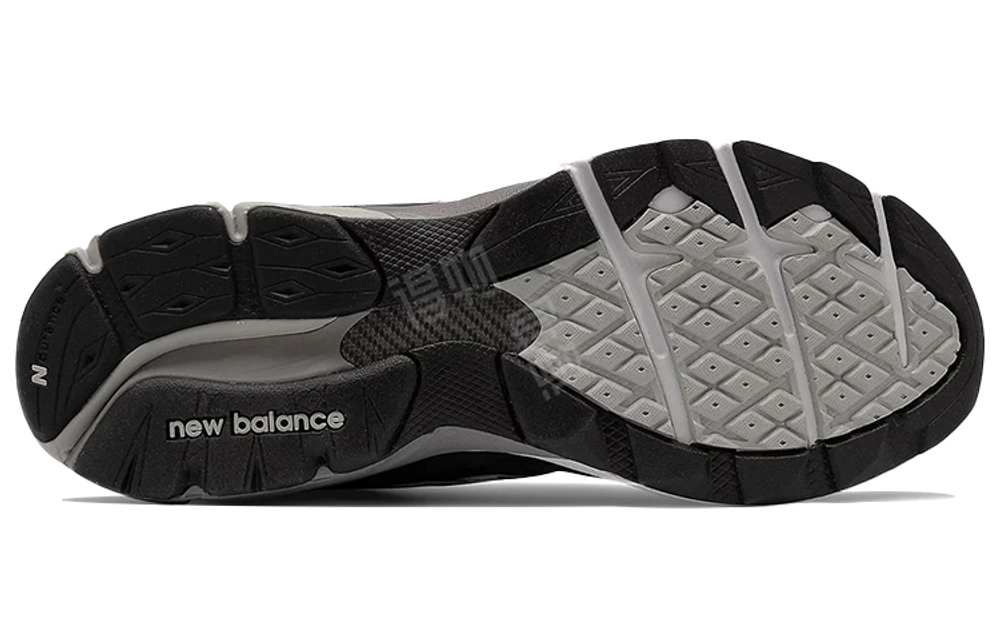 Кроссовки New Balance Nb 990 V3