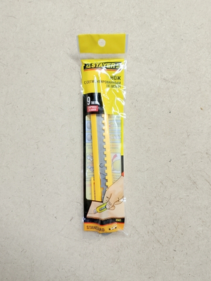 Нож Stayer Мастер с выдвижным сегментированный лезвием 9мм