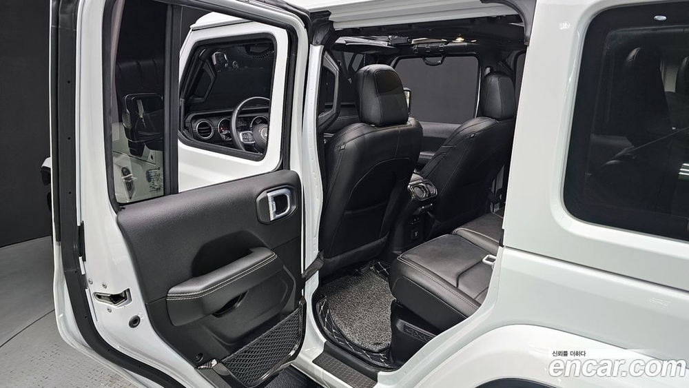 Jeep Wrangler (JL) 2.0 Overland Power Top 4 даери 4xe (03.2022)