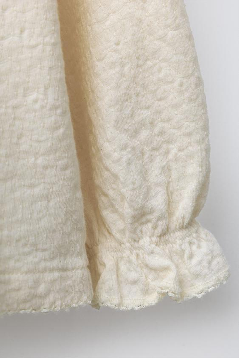 ZARA ОДНОТОННАЯ ФУТБОЛКА, ЭКРЮ