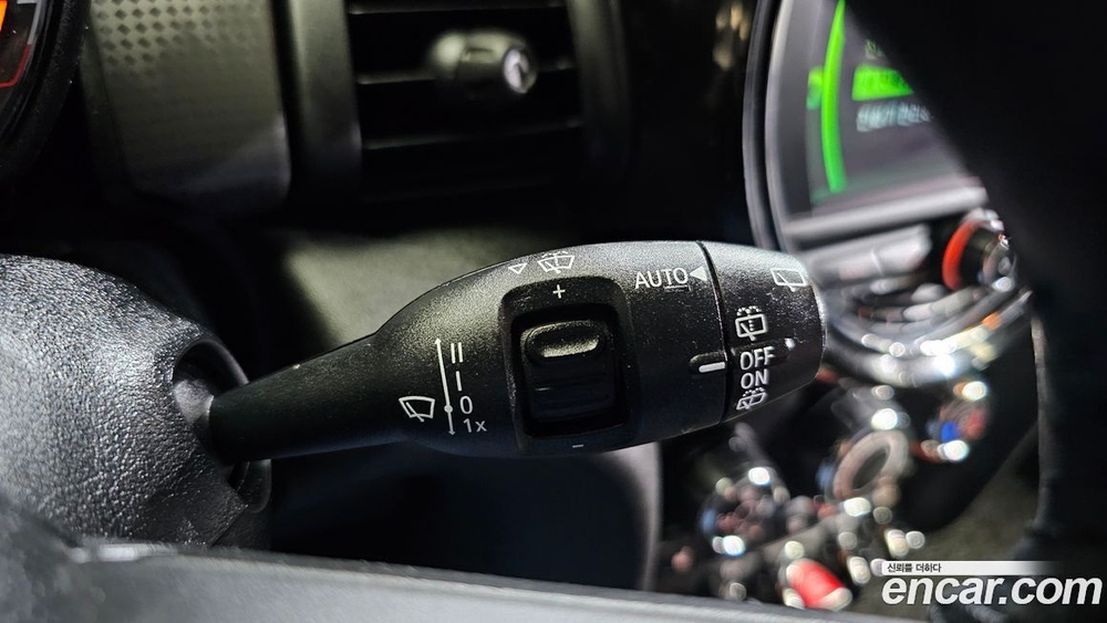Mini Cooper 5 дверей Basic (08.2020)