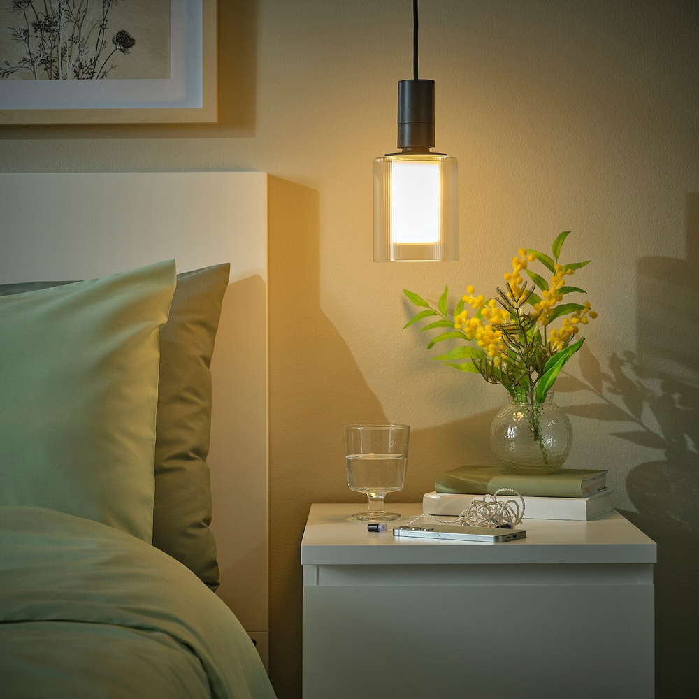IKEA SUNNEBY  (ИКЕА СУННЕБЙ)  -  / MOLNART Подвесной светильник с лампой, черная ткань/полосатый цилиндр