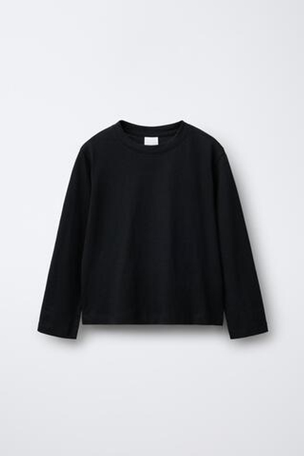ZARA ОДНОТОННАЯ ФУТБОЛКА С ДЛИННЫМИ РУКАВАМИ, ЧЕРНЫЙ