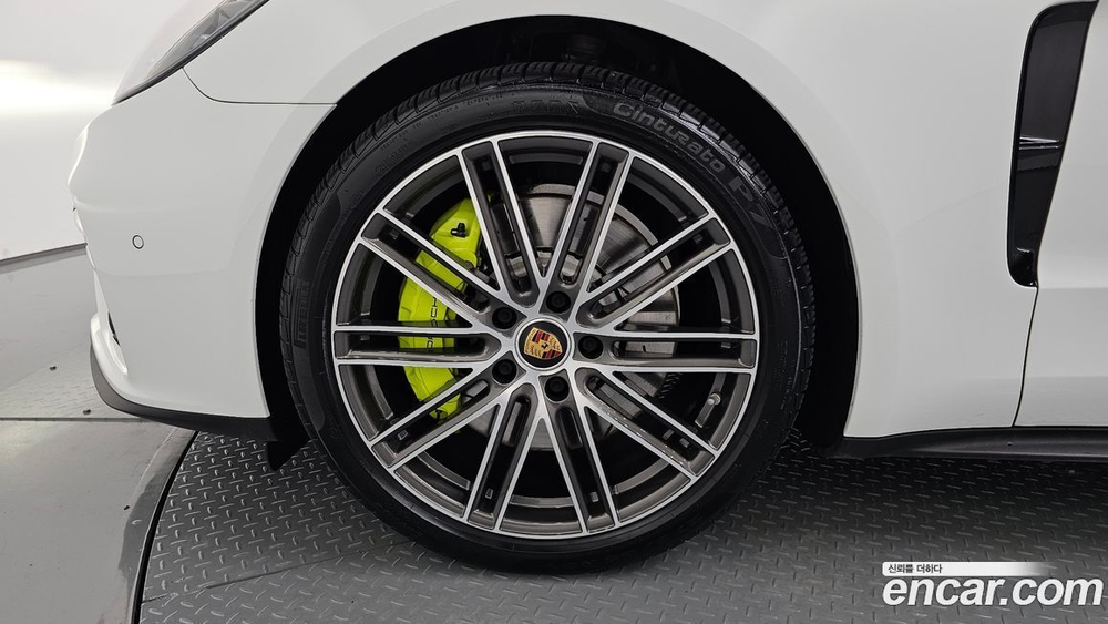 Porsche Panamera (971) 2.9 AWD E-Hybrid (02.2022)