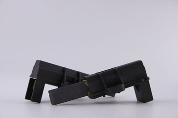 Угольные щетки для электродвигателя стиральной машины Indesit в сборе