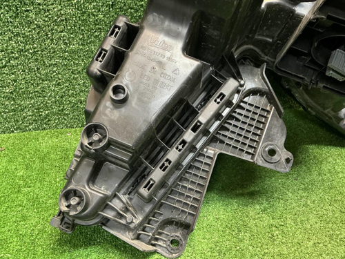 Фара левая Geely Atlas 2 (2023-н.в.) LED