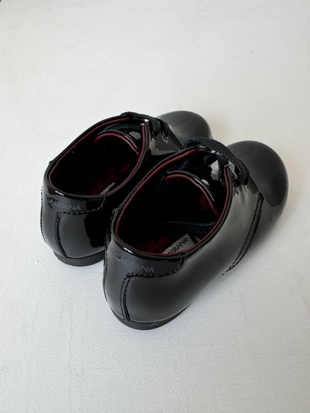 Новые лаковые туфли Dolce & Gabbana, 21