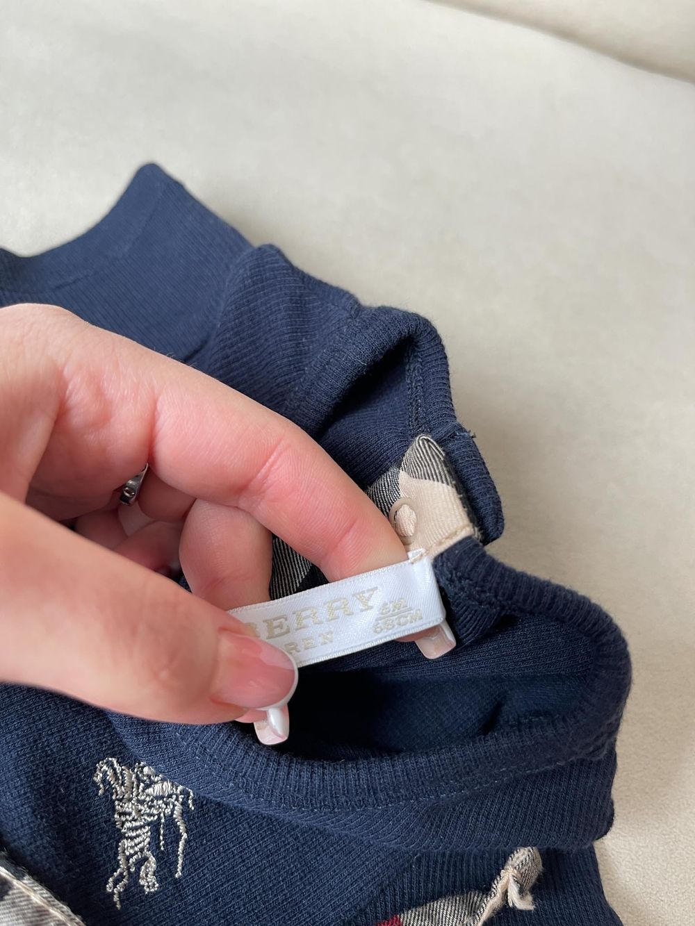 Платье Burberry, 68