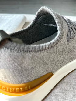 Мужские кроссовки Brunello Cucinelli светло-серого цвета