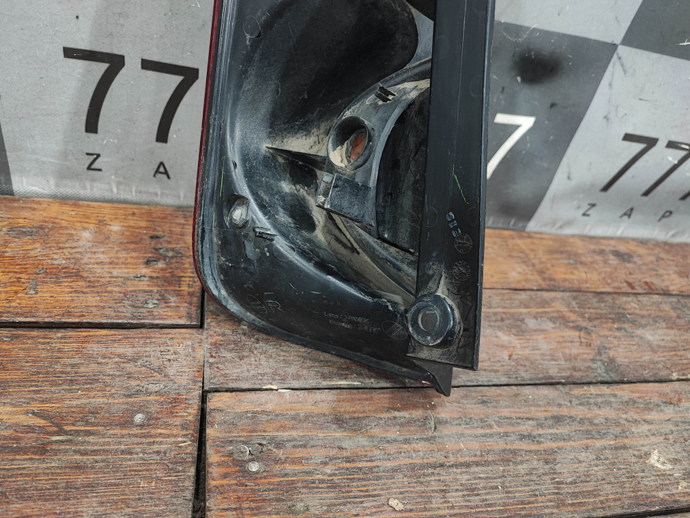 Фонарь задний правый Nissan Note 1 (E11) 05-13 Б/У Оригинал 265509U000