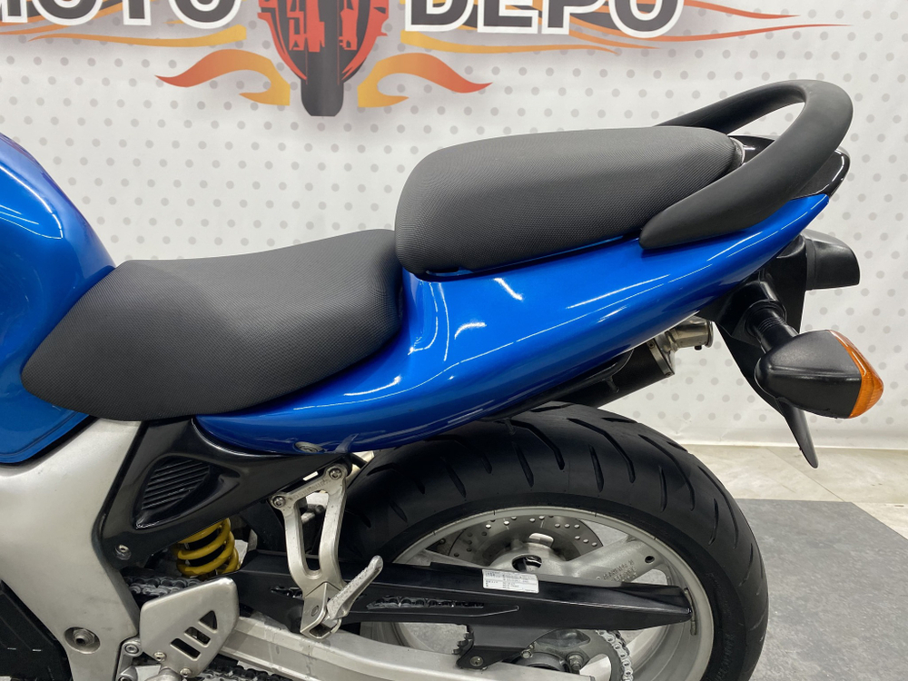Suzuki SV650S , 2002