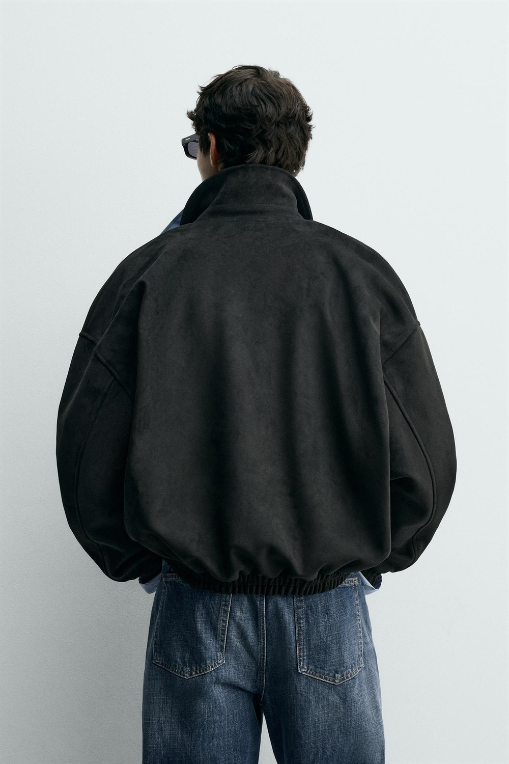 ZARA КУРТКА СВОБОДНОГО КРОЯ ИЗ ИСКУССТВЕННОЙ ЗАМШИ, ЧЕРНЫЙ