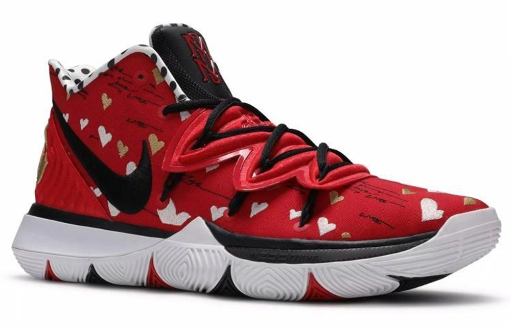 Кроссовки Nike Kyrie 5 "I Love You Mom"