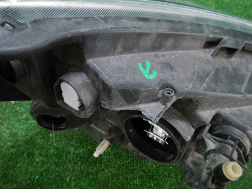 Фара левая Renault Dokker (2012-2021) галоген