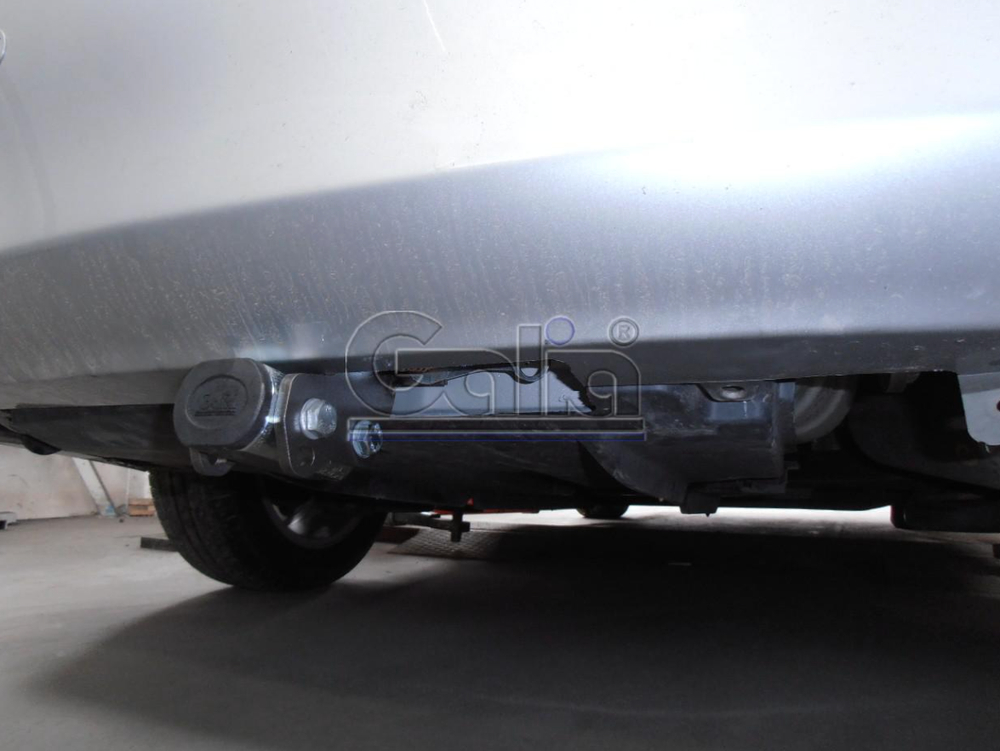 Оцинкованный фаркоп на Toyota Corolla E15 седан 2007-2013 (без электрики), Galia T060C