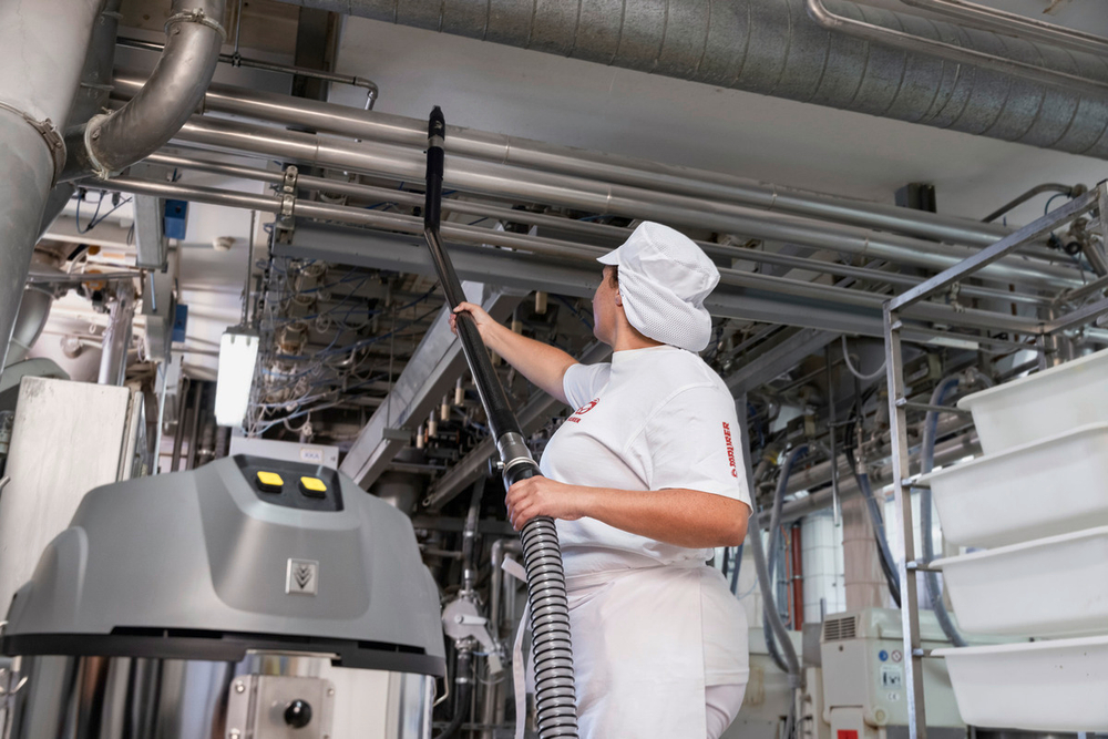 Индустриальный пылесос IVM 40/24-2