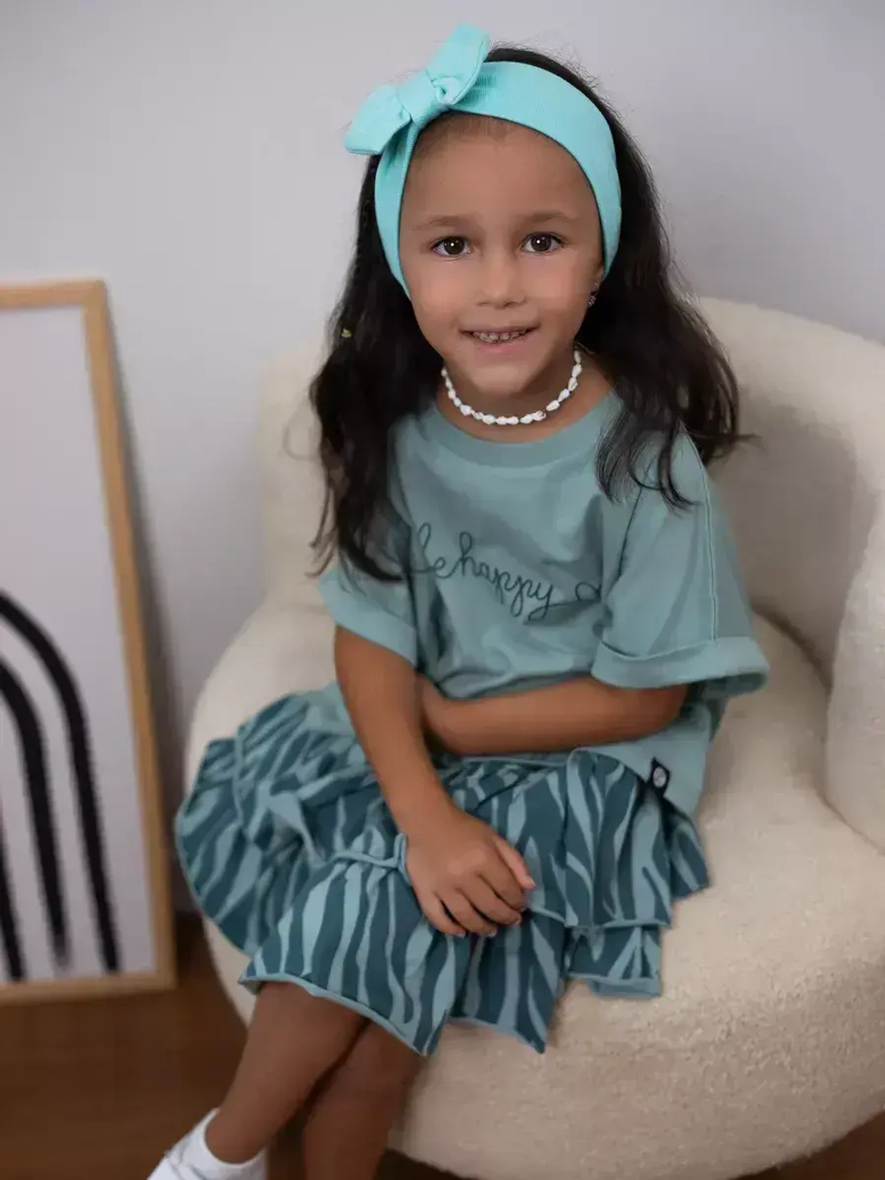 Летний костюм для девочки, юбка и футболка