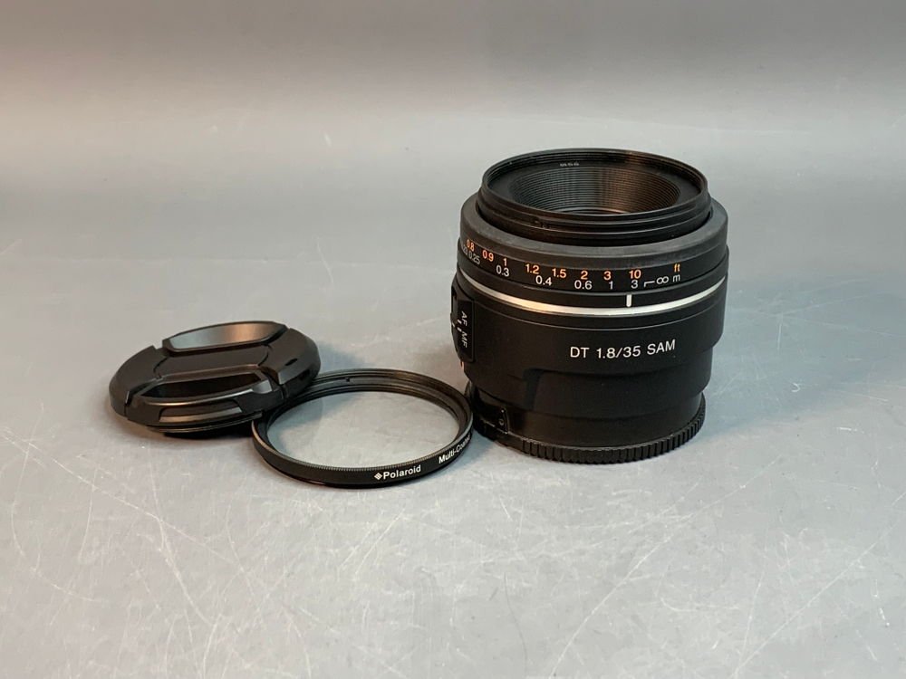 Sony DT 35mm 1.8 SAM