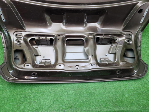 Крышка багажника VW Polo Sedan (2015-2020)