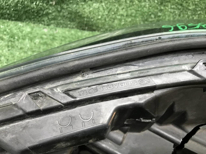 Фара правая Subaru Forester 5 SK (18-21) LED