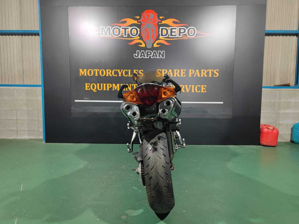 Honda VFR800F , 2005