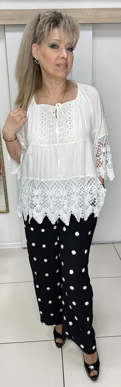 Белый нарядный блузон с ажуром