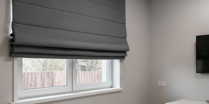 Римская штора на оконный проём