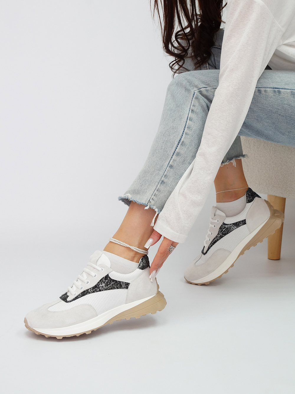 Кроссовки женские демисезонные