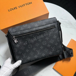 Сумка-мессенджер Louis Vuitton