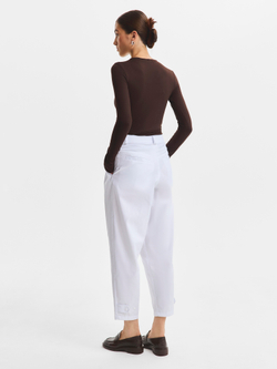 Брюки медицинские женские Волюмэ, белый