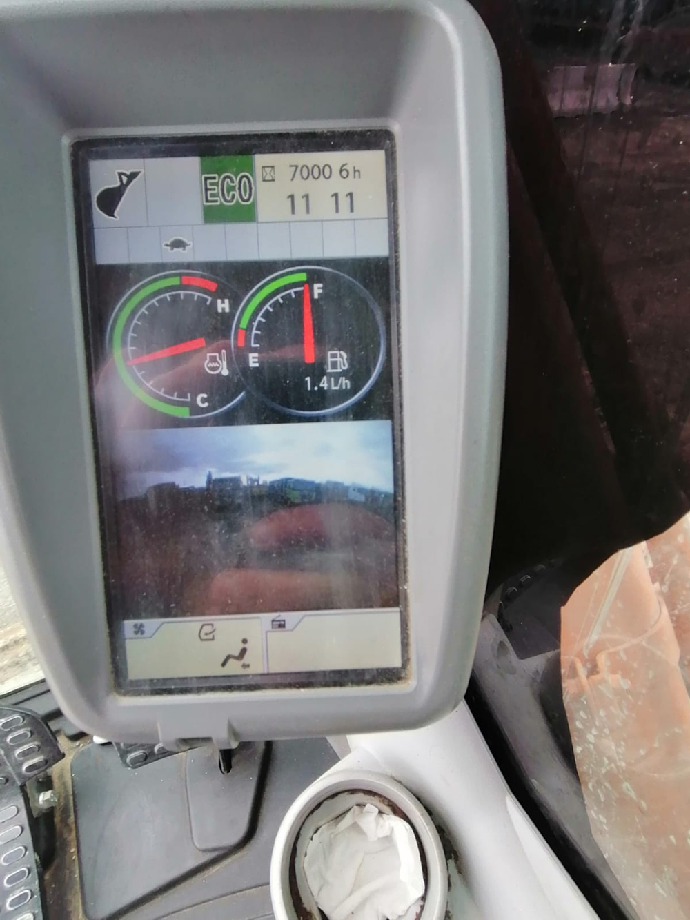 HITACHI ZX200 Экскаватор ZX200-5G (Дизельный, 6,4 л, 170 л.с., АТ)