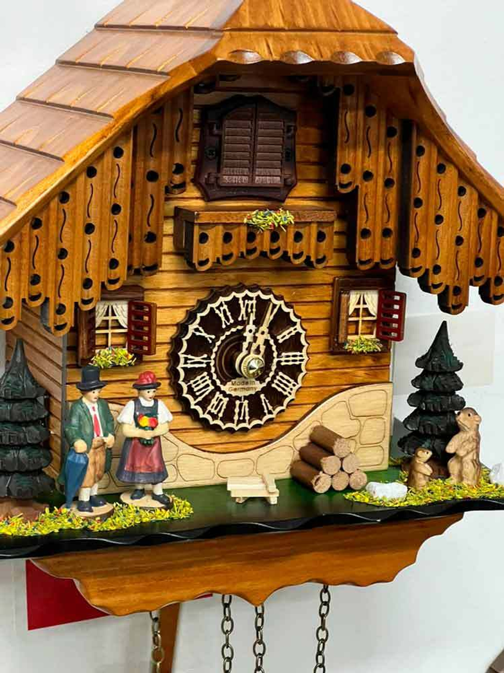 Настенные часы с кукушкой Sars T5074-8M