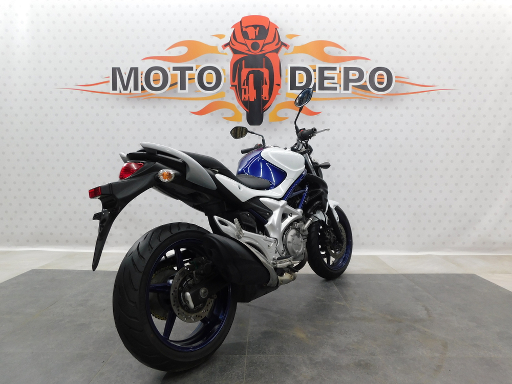 Suzuki Gladius SFV 400 ABS 038369