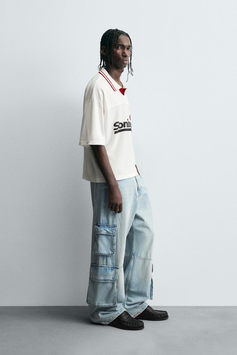 ZARA РЕТРО-ФУТБОЛЬНОЕ ПОЛО С ПРИНТОМ, ЭКРЮ