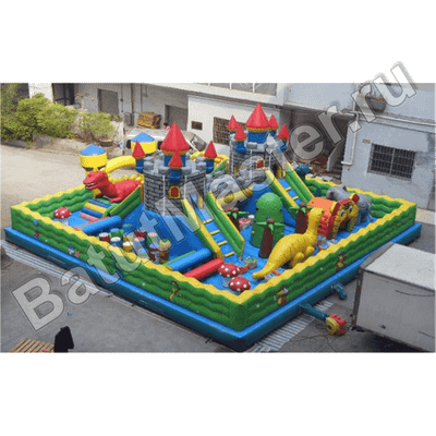 Большой надувной батут "Средневековье" 20*20*5 м