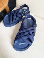 Сандалии Zara