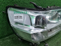 Битая Фара правая Land Cruiser 200 (15-21) LED