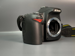 Nikon D90