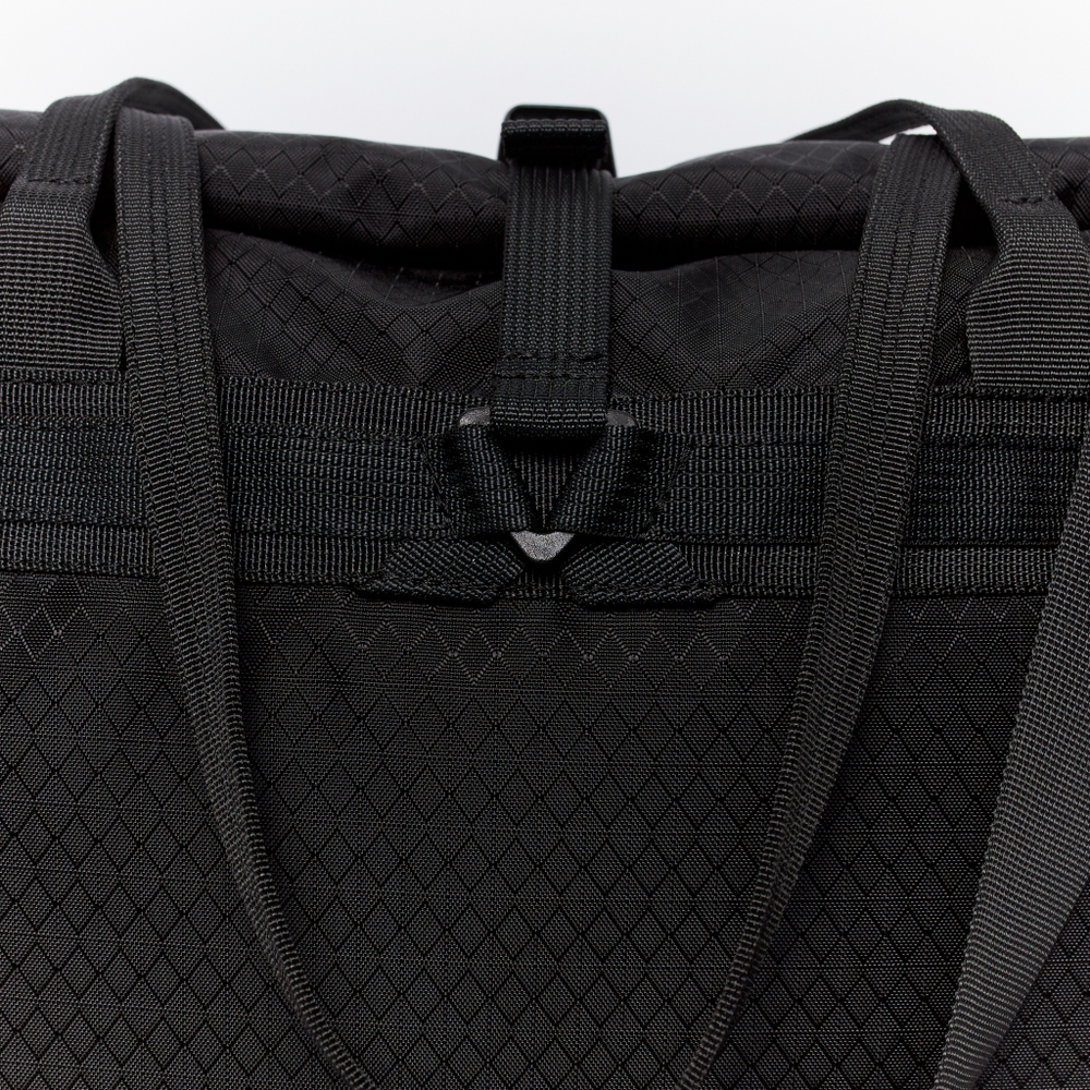 Сумка Tote Part Of Cube M черный